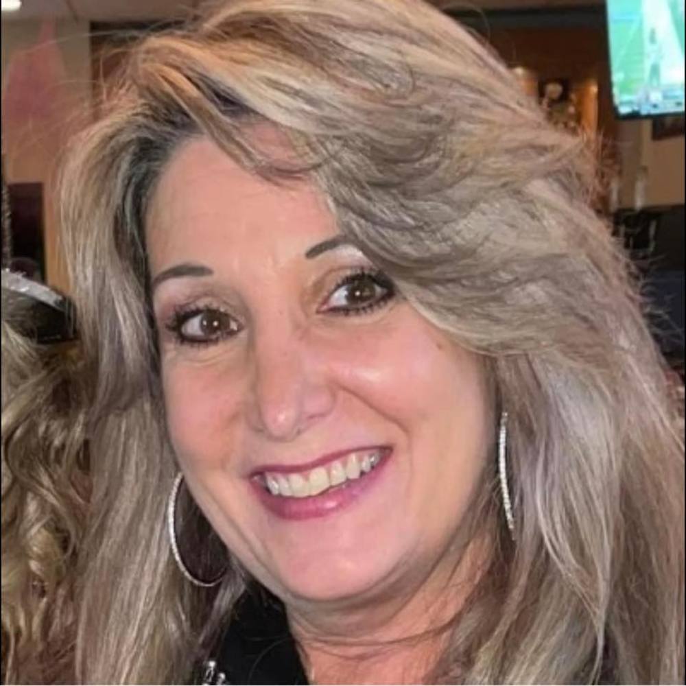 Meet your Posher, Dana